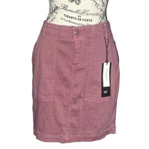 Liverpool SIZE 4/27 Maggie Back Slit 4 Pocket Utility Skirt - Stitch Fix